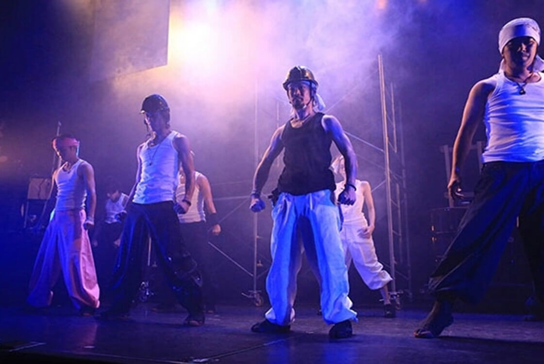 工事現場がテーマのパフォーマンス